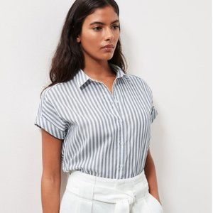 Banana Republic Blue and White Striped Cotton Gauze Roll-Cuff Shirt Size Medium